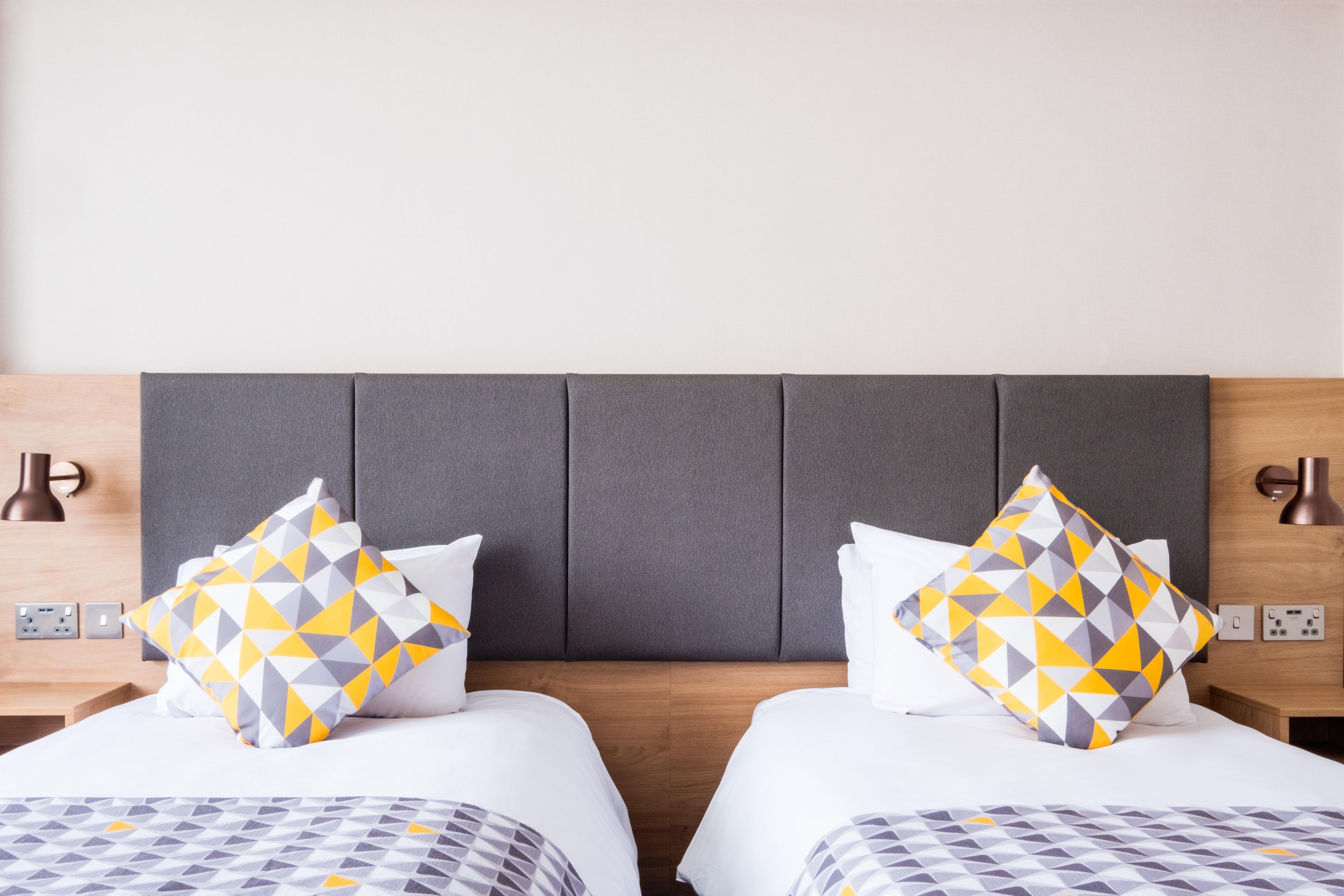 Holiday Inn Coventry M6, J2 By Ihg Bagian luar foto