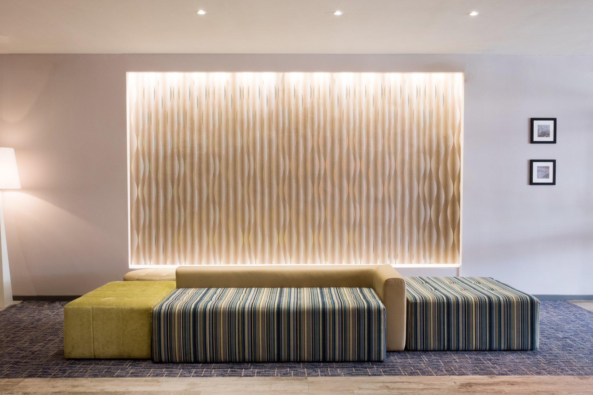 Holiday Inn Coventry M6, J2 By Ihg Bagian luar foto
