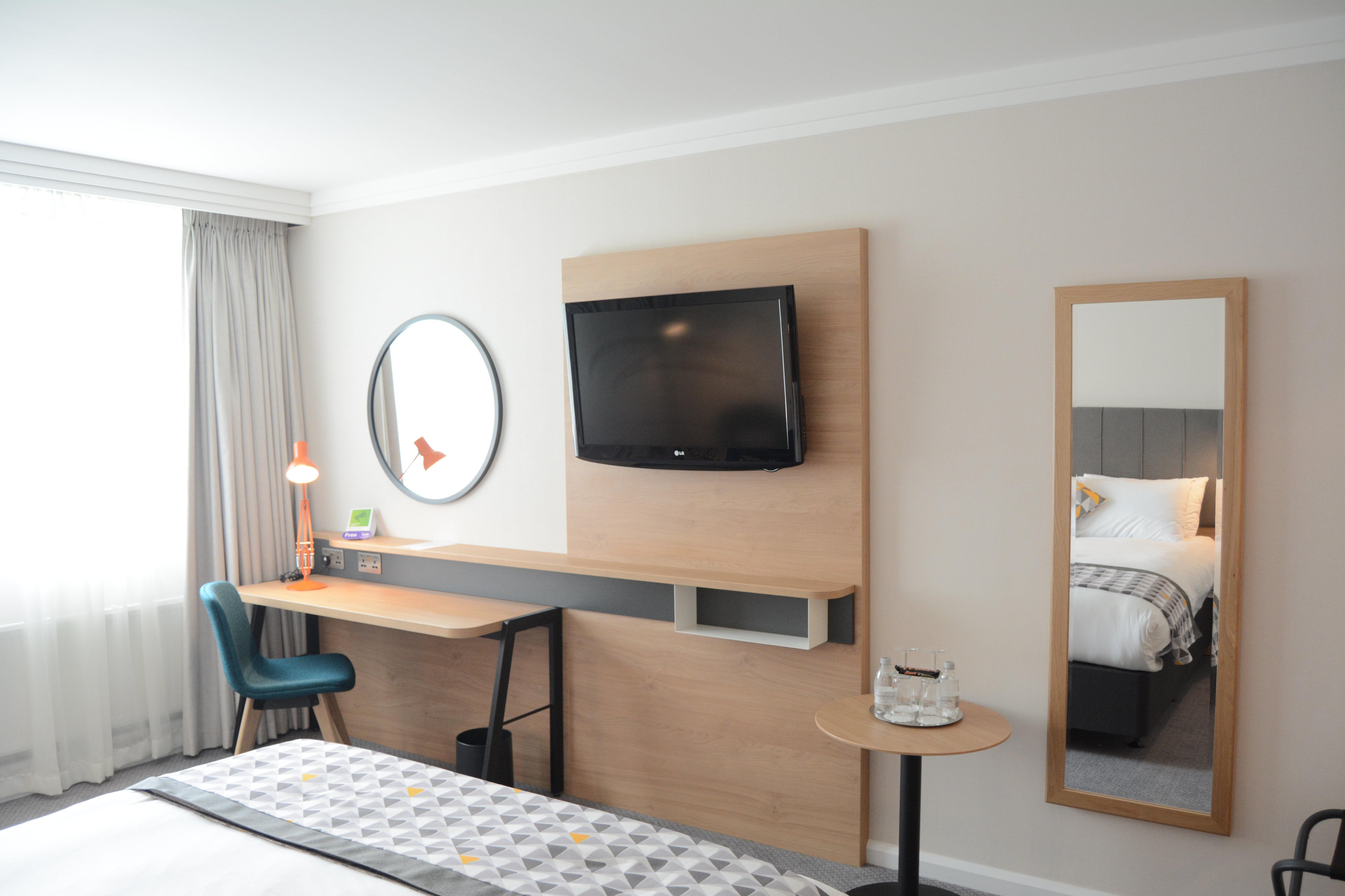 Holiday Inn Coventry M6, J2 By Ihg Bagian luar foto