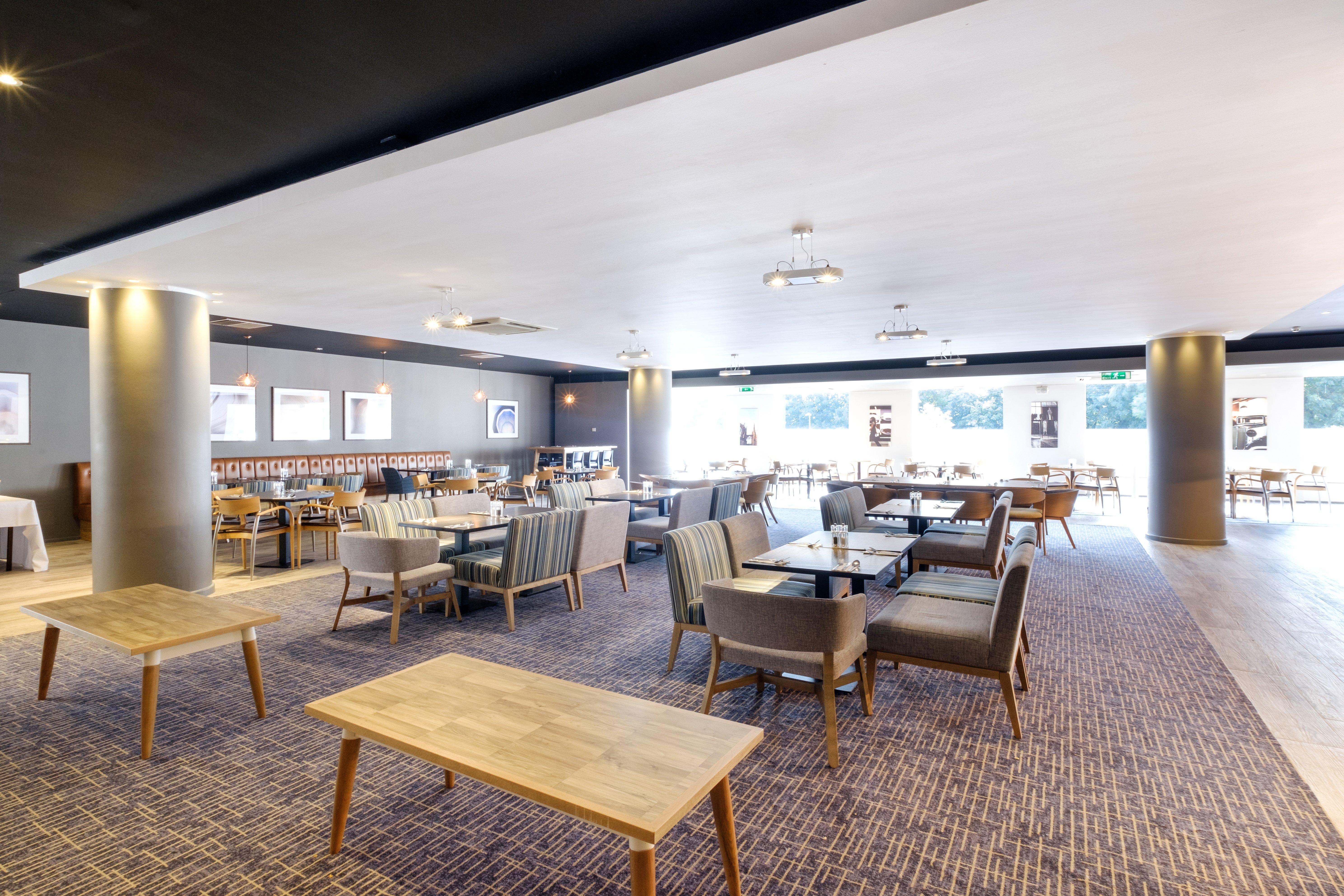 Holiday Inn Coventry M6, J2 By Ihg Bagian luar foto