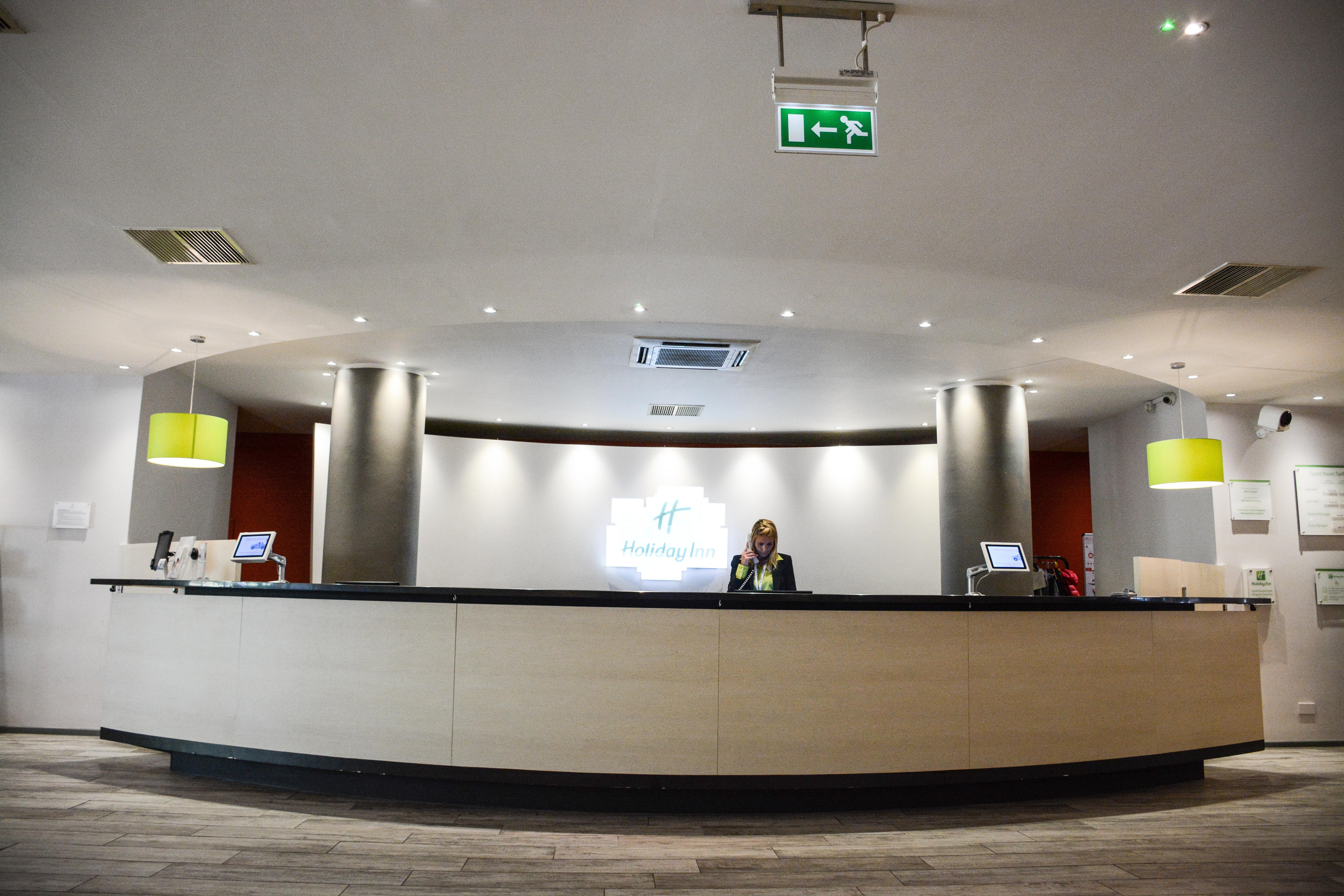Holiday Inn Coventry M6, J2 By Ihg Bagian luar foto