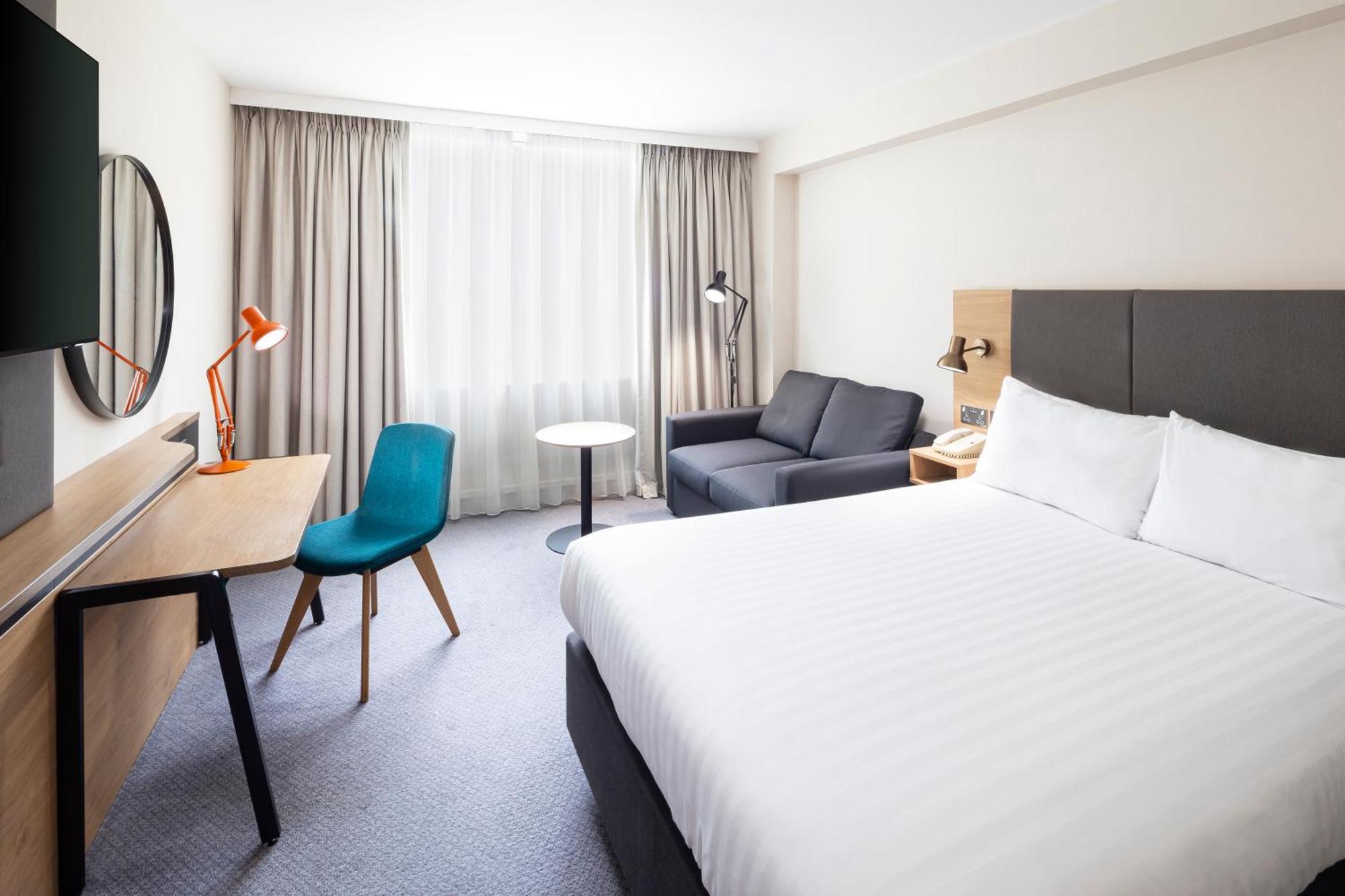 Holiday Inn Coventry M6, J2 By Ihg Bagian luar foto