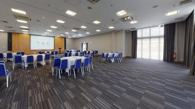 Holiday Inn Coventry M6, J2 By Ihg Bagian luar foto